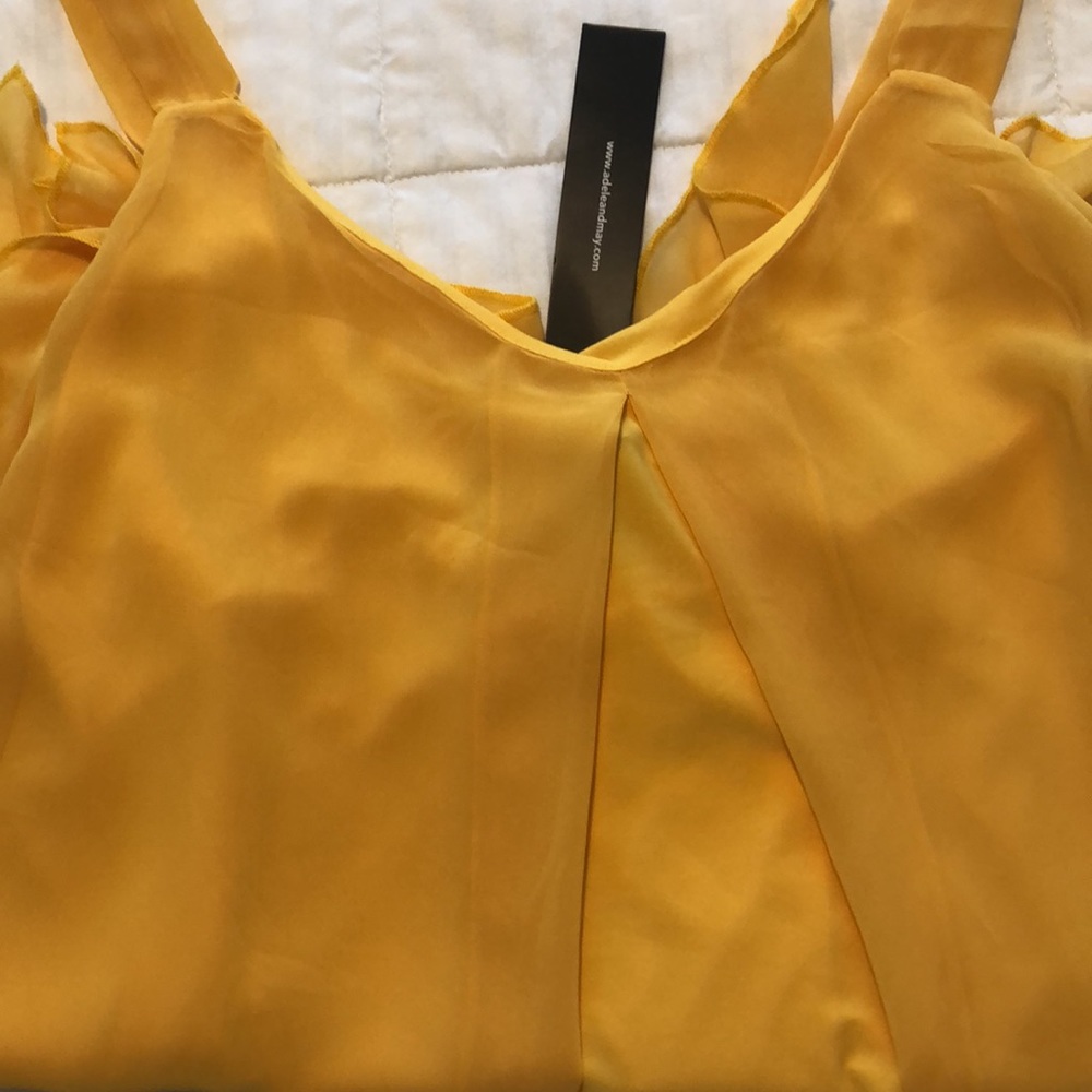 Yellow Top - Picture 8 of 8